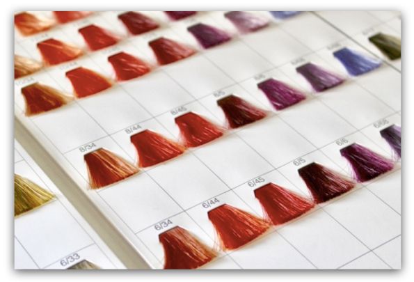 一次性染髮劑通常能表現鮮豔的色彩